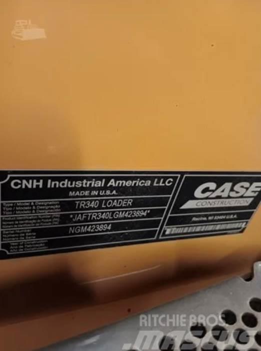 CASE TR340 Kompaktrakodók