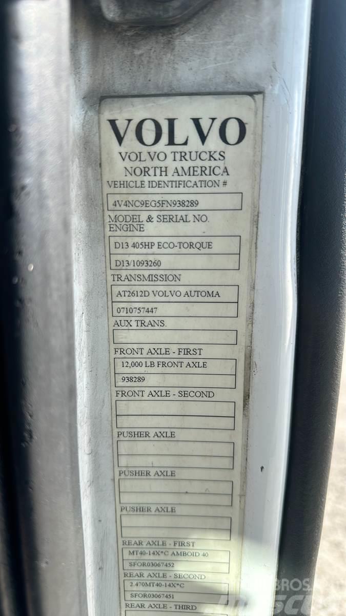 Volvo VNL300 Nyergesvontatók