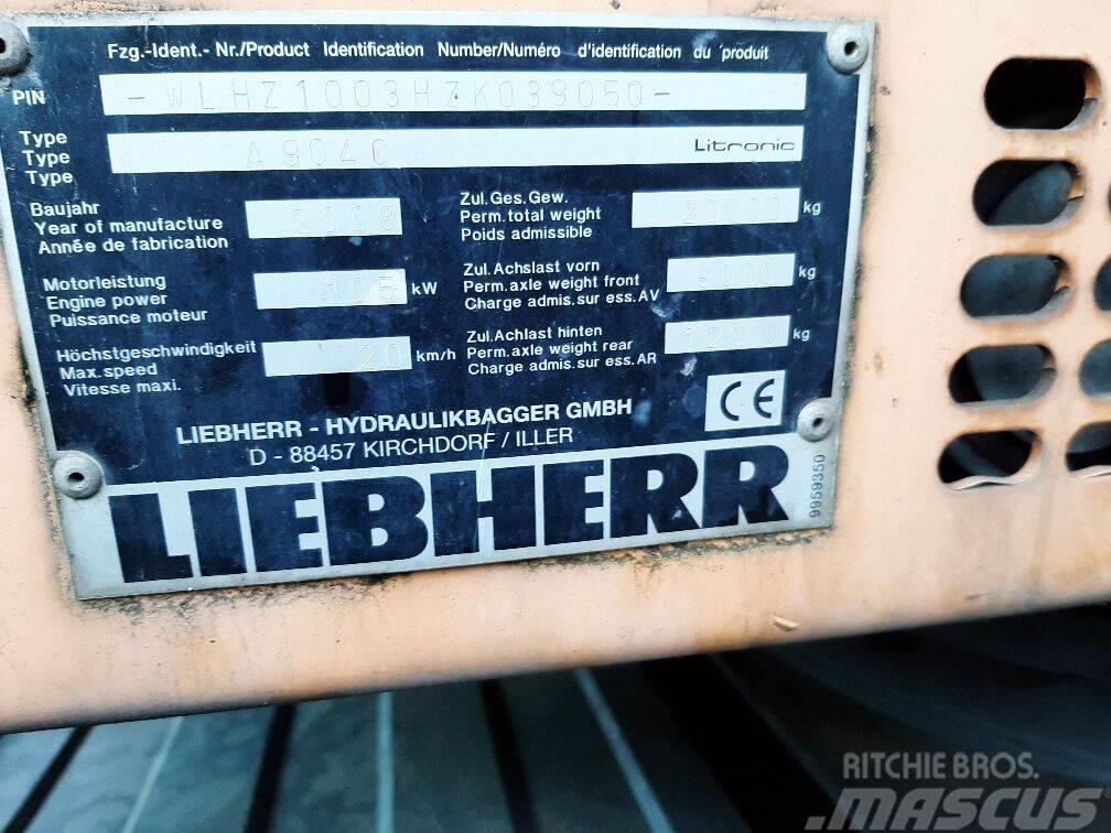 Liebherr A 904 C Litronic Gumikerekes kotrók