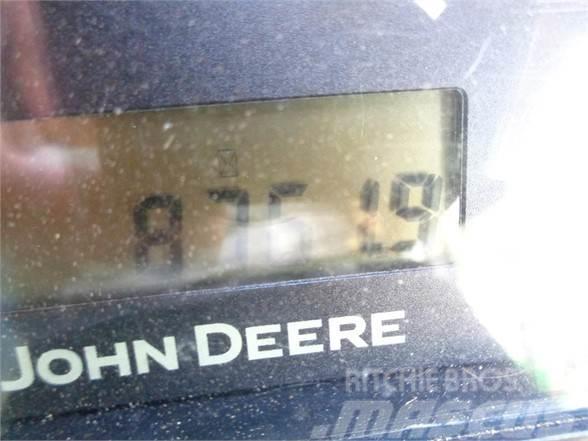 John Deere 6115D Traktorok