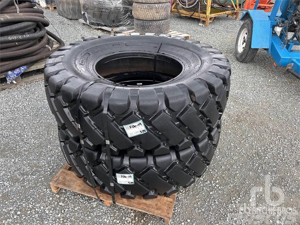  KEBEK Quantity of (2) 17.5-25 Tyres, wheels and rims