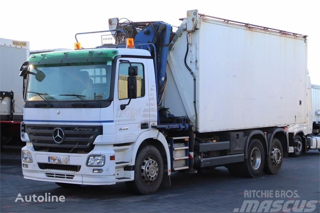 Mercedes-Benz ACTROS 2536	Tipper + crane LHO 150Z 6x2 Billenő teherautók