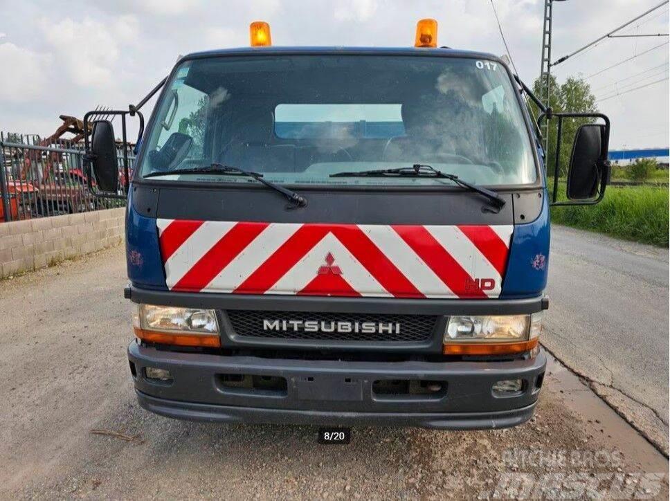 Mitsubishi Canter Hook lift truck Horgos rakodó teherautók
