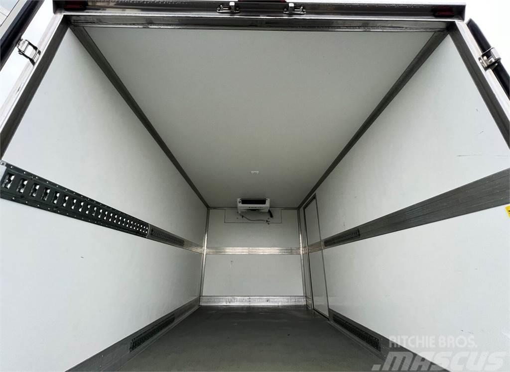 Peugeot Boxer Container Refrigerated/Freezing Room Izotern Temperature controlled