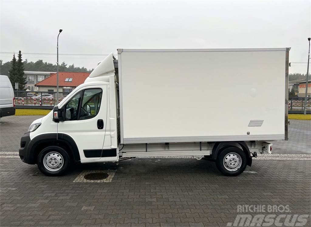 Peugeot Boxer Container Refrigerated/Freezing Room Izotern Temperature controlled
