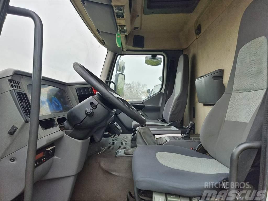 Renault Premium 270.19 - Carrier Supra 950 frigo, + LBW DH Temperature controlled trucks