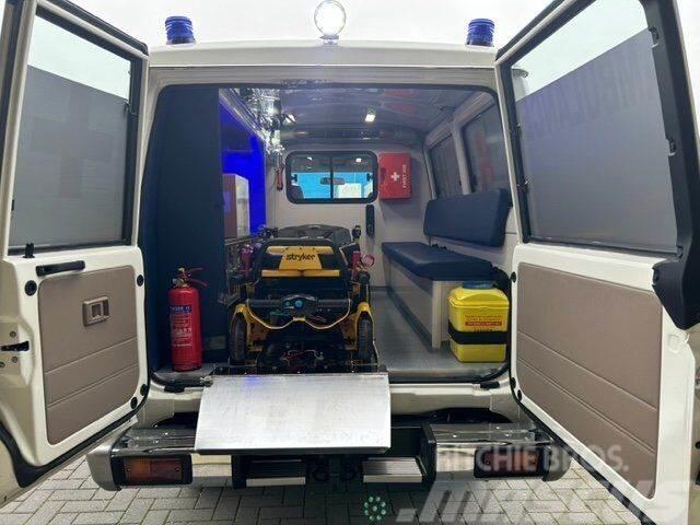 Toyota Landcruiser 4x4 NEW Ambulance - NO Europe Unio!!!! Ambulances