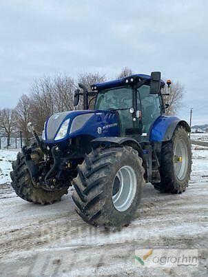 New Holland T7.210 AUTOCOMMAND BLUE POWER Traktorok