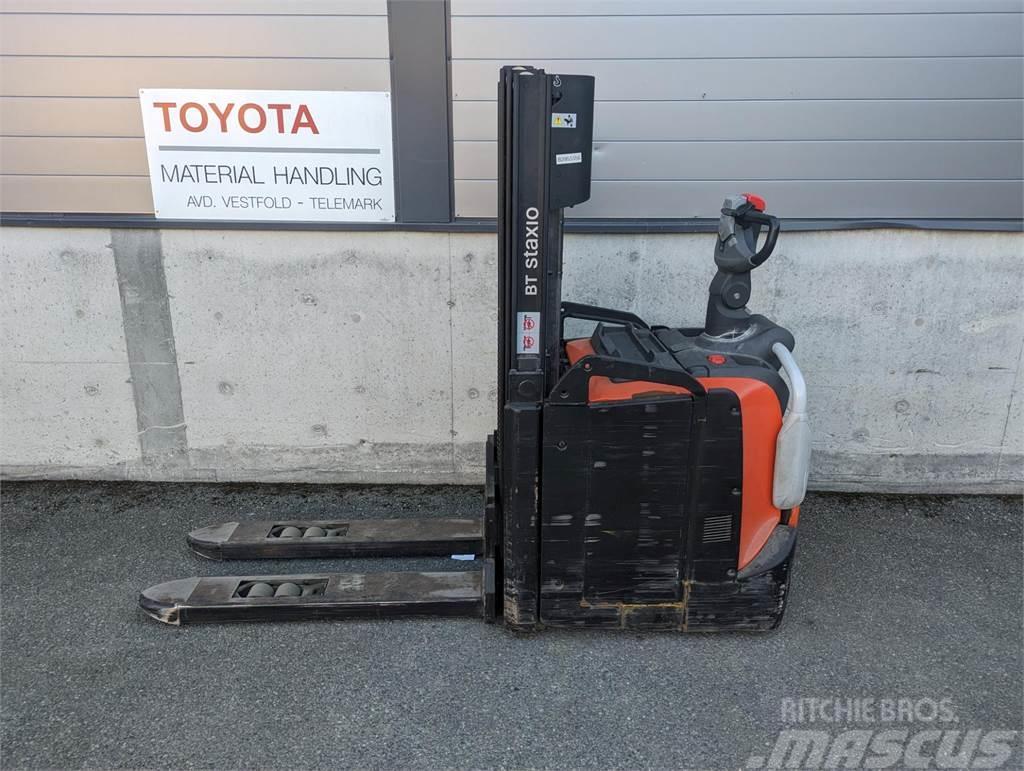 Toyota SPE120L Elektromos gyalogkíséretű targoncák