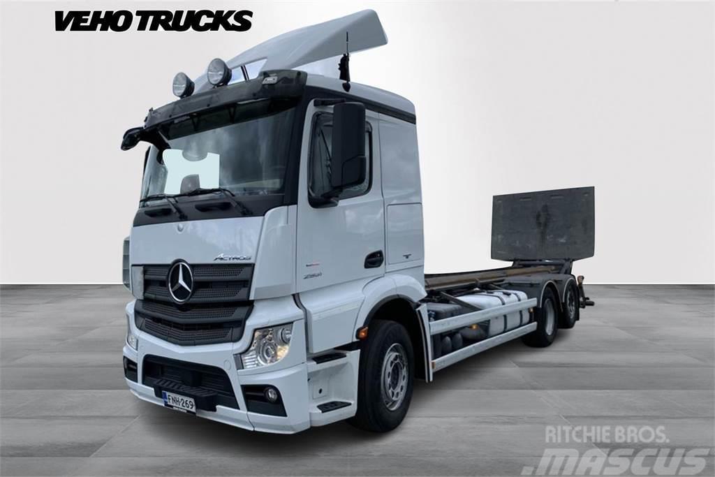 Mercedes-Benz Actros L2551 L/6x2 Konténer keretes / Konténeres teherautók