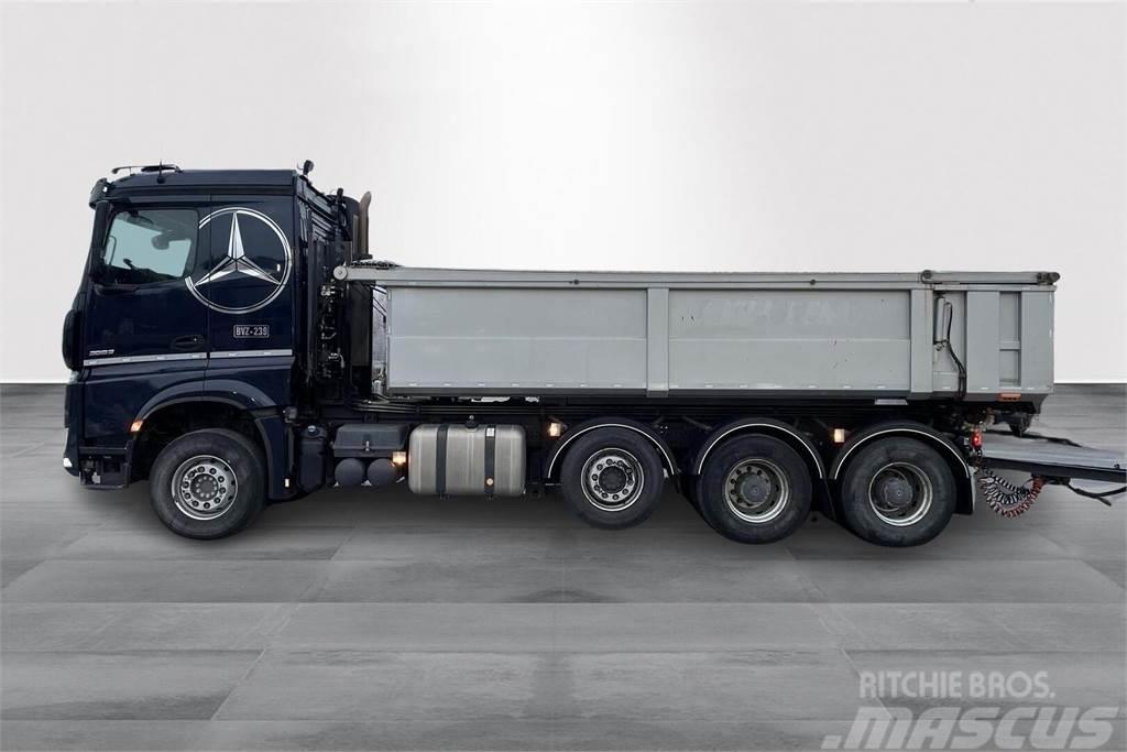 Mercedes-Benz Arocs 3663VLA 8x4 KOME sorayhdistelmä Billenő teherautók