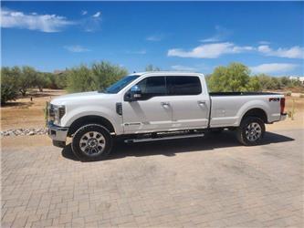 Ford F 350 FX4