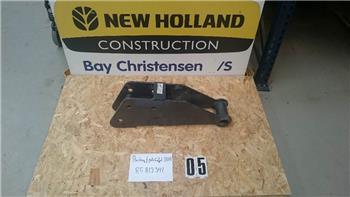 New Holland LB115 Beslag for pallegafler