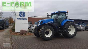 New Holland t7.220 ac
