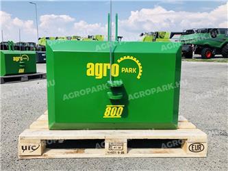  800 kg front hitch weight, in green color
