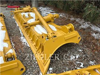 CAT D8T TRACK TYPE TRACTOR ANGLE BLADE