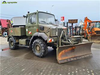 Renault Thomas TH1700 trencher