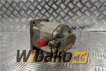 O&K Hydraulic motor O&K 4530363L 09005707