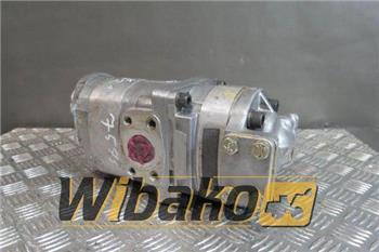 Unex Hydraulic pump Unex DH421