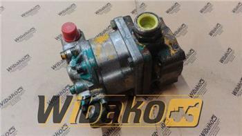 Vickers Gear pump Vickers G5-20-H16F-23L 0438178