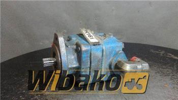 Vickers Gear pump Vickers V20F1P11P38C6J11