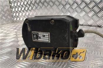 ZF Driving switch ZF SG-6 EST-2B 6006022225