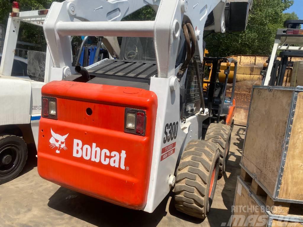 Bobcat S 300 Kompaktrakodók