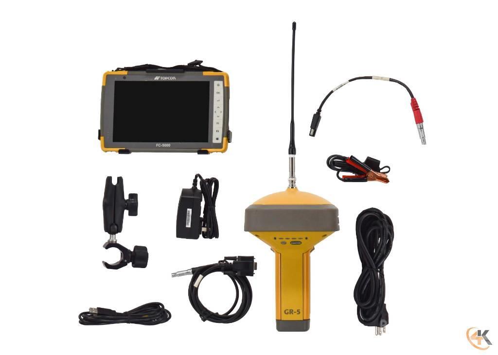 Topcon Single GR-5 UHFII Base/Rover Kit, FC-5000 Pocket3D Egyéb alkatrészek