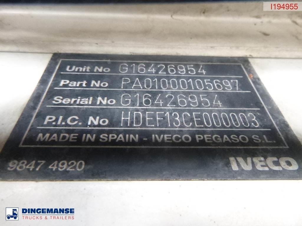 Iveco AT340T45/P 8x4 RHD platform Platós / Ponyvás teherautók