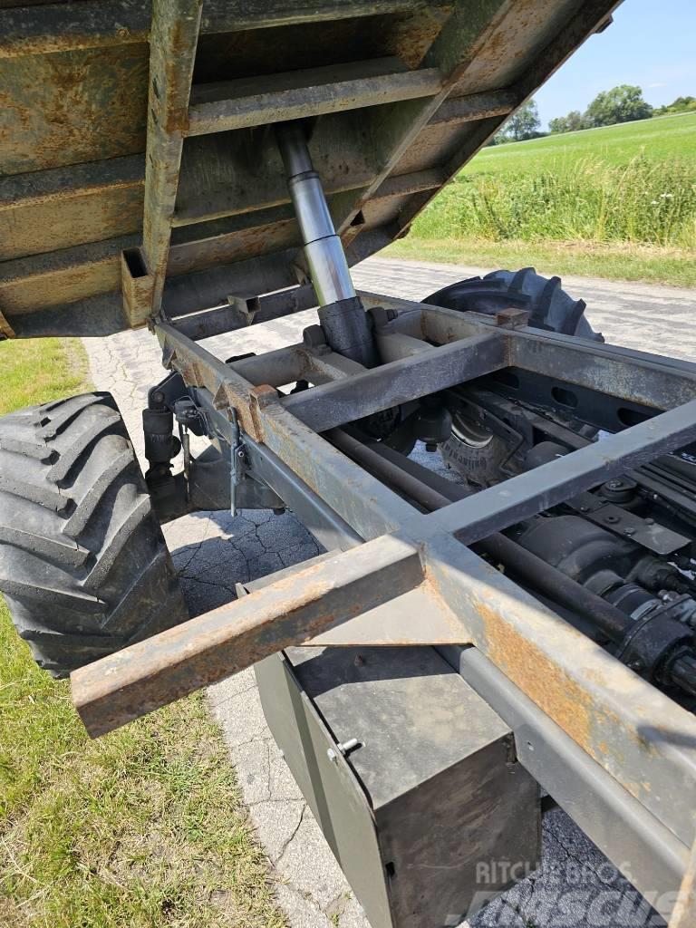 Lindner unitrac model L82  2012r Traktorok