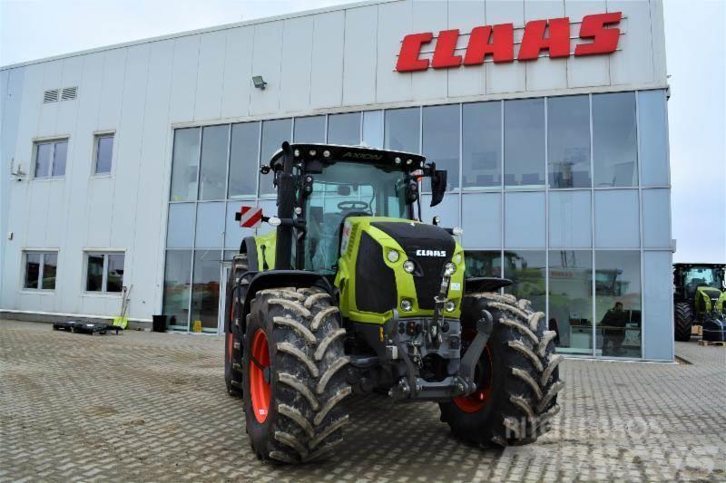 CLAAS AXION 810 Traktorok