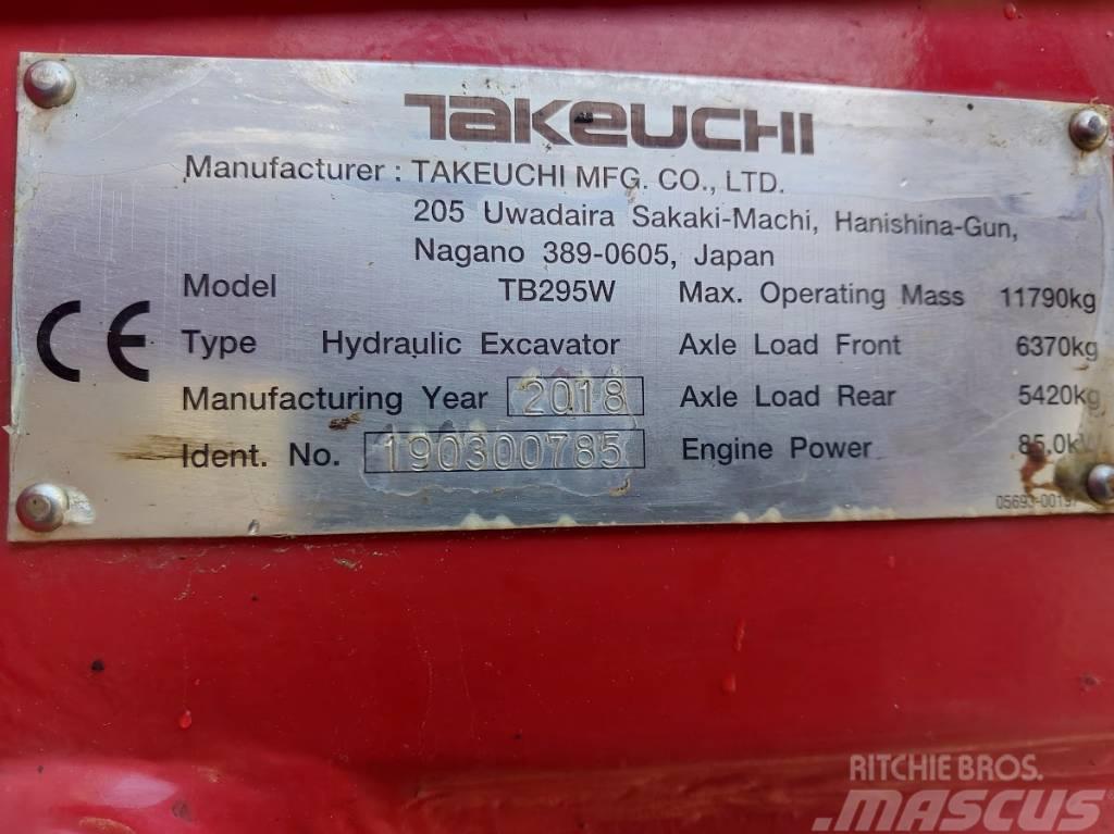 Takeuchi TB295W Gumikerekes kotrók