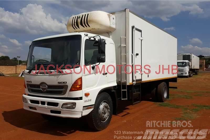 Hino 500,1626, WITH INSULATED BODY AND MT450 UNIT Egyéb