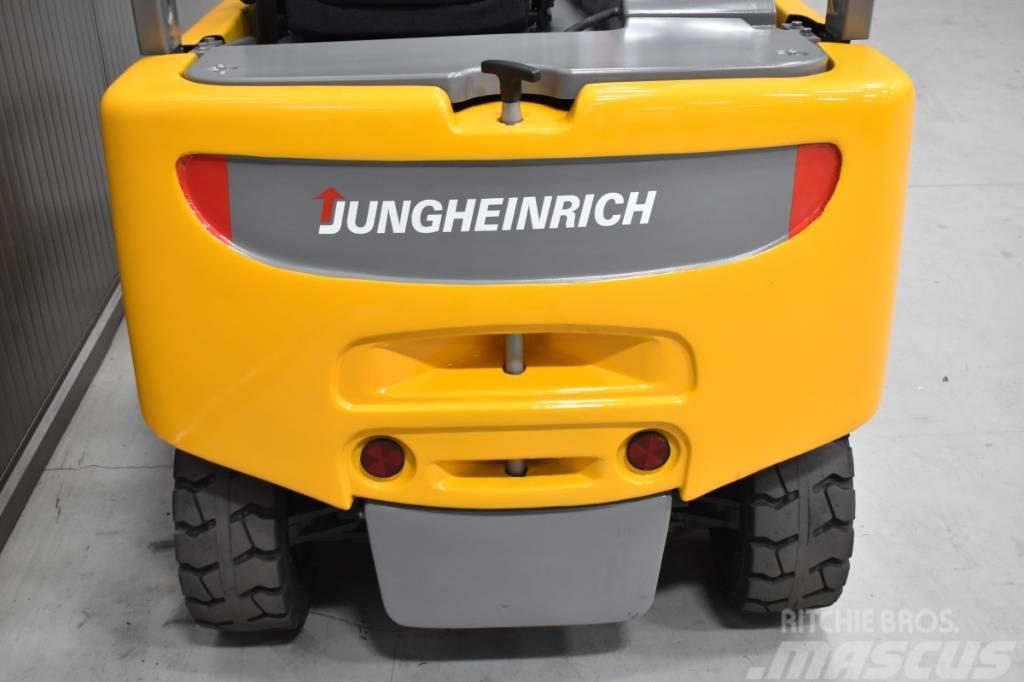 Jungheinrich EFG 320 N Elektromos targoncák