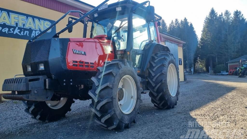Valtra 6550 Erdészeti traktorok