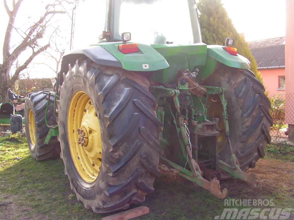 John Deere 8200 Egyéb traktor tartozékok