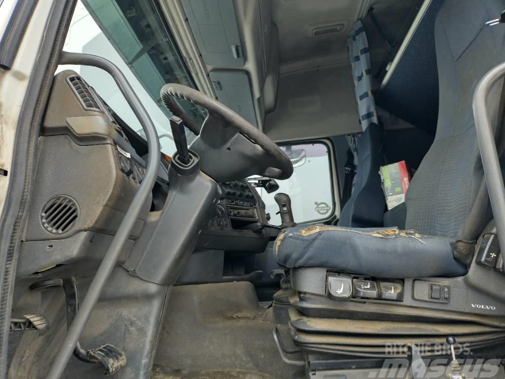 Volvo FH13 6x2 koukkulaite+Atlas 165 nosturi radio Horgos rakodó teherautók
