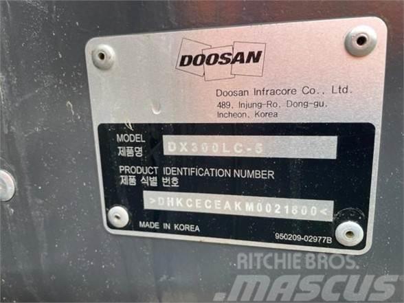 Doosan DX300 LC-5 Lánctalpas kotrók