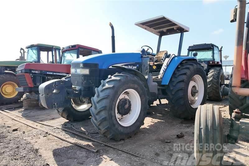 New Holland TM150Â TractorÂ Now stripping for spar Traktorok
