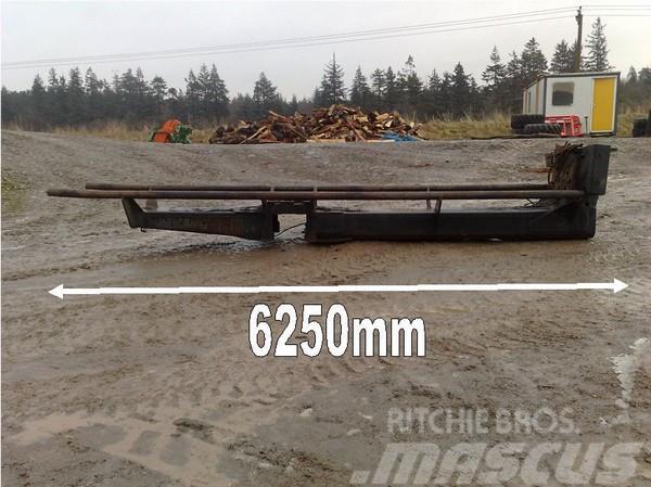 Timberjack 1110 long wagon frame Alváz és felfüggesztés