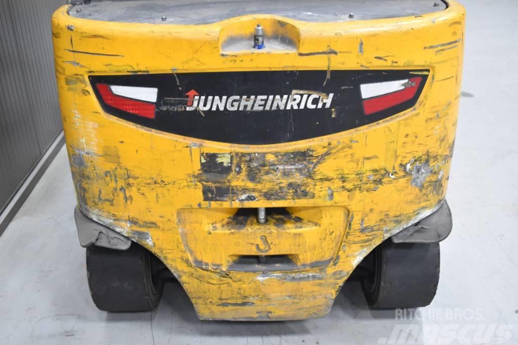 Jungheinrich EFG 430 k Elektromos targoncák