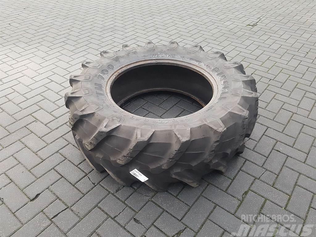 Pirelli 420/70R28-Tire/Reifen/Band Gumiabroncsok, kerekek és felnik