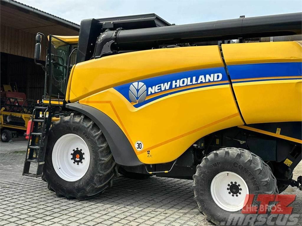 New Holland CX 6090 Allrad Kombájnok