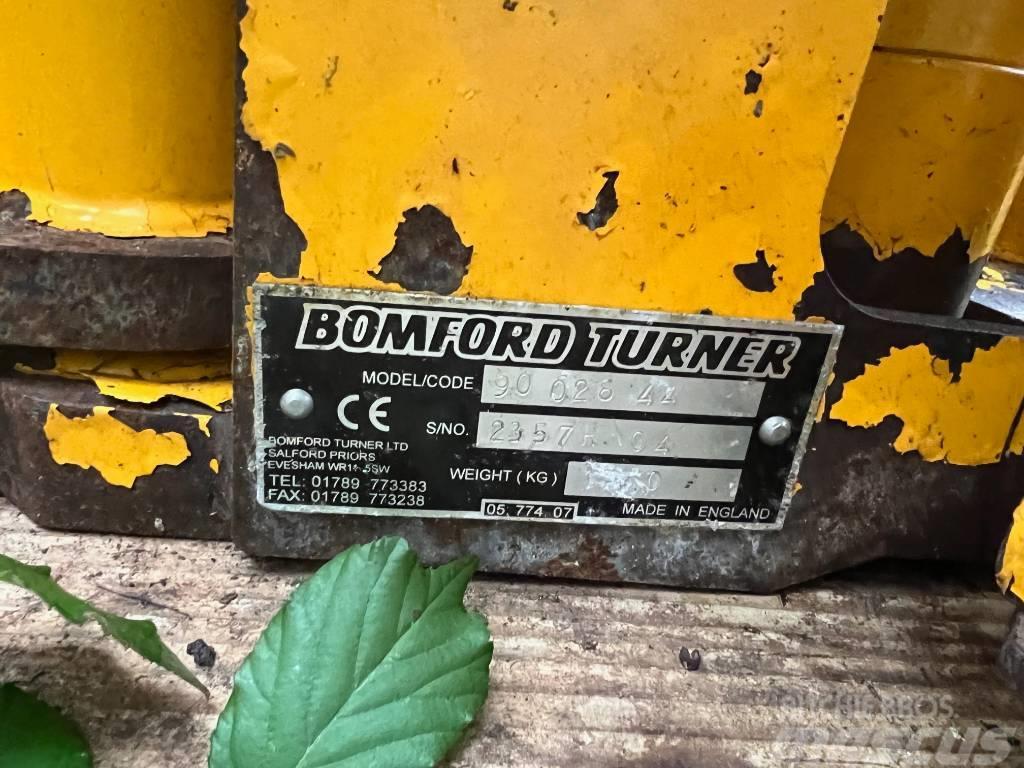 Bomford B71M Hedgecutter Sövényvágók