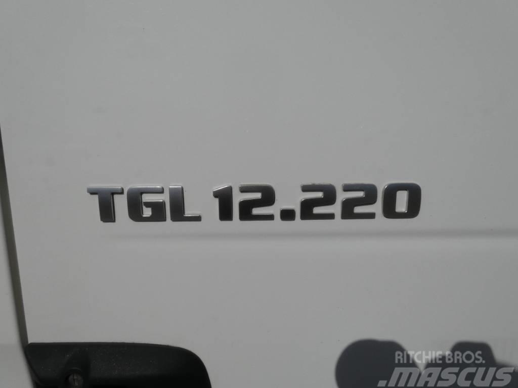 MAN TGL 12.220 Dobozos teherautók