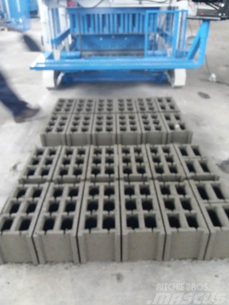 Metalika SVP-12 Concrete block making machine Betontörő gépek