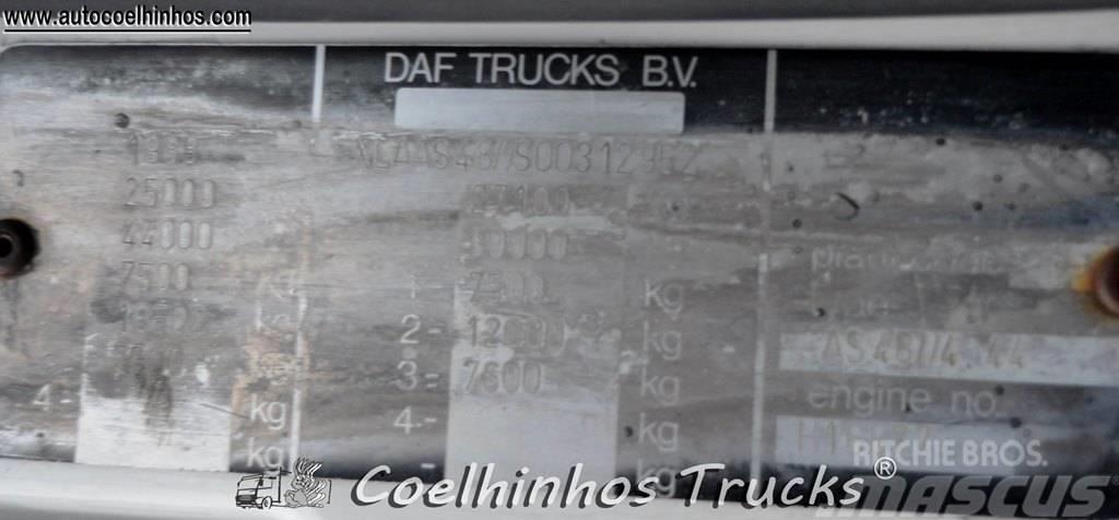 DAF 95Ati 380 Platós / Ponyvás teherautók