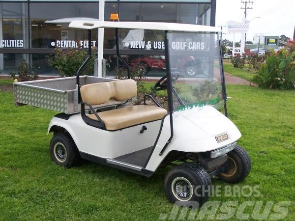 EZGO Rental Utility - Golf Car Golfkocsik