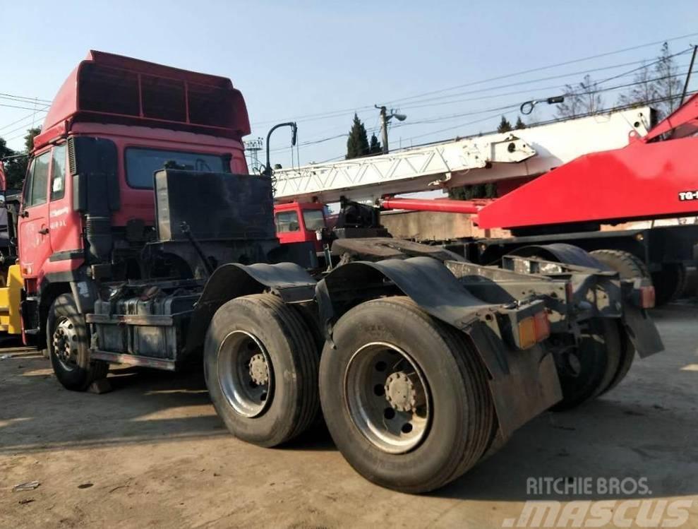 Howo truck head Nyergesvontatók