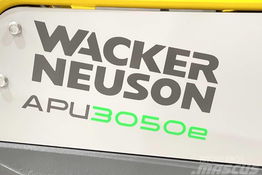Wacker Neuson APU3050E Vibrátorok
